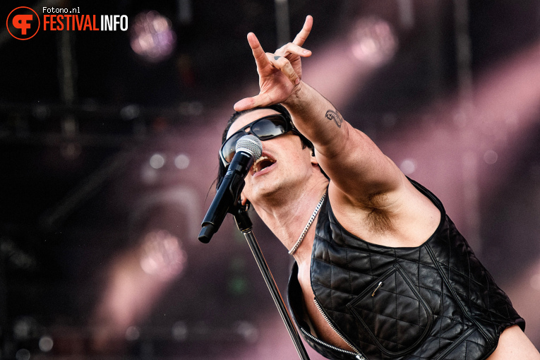 Yungblud op Pinkpop 2026 - zondag foto