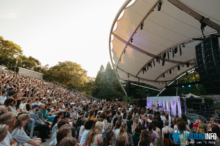 Froukje op Froukje - Solotour - 21/06 - Zuiderparktheater foto