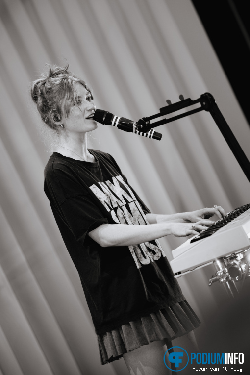Froukje op Froukje - Solotour - 21/06 - Zuiderparktheater foto