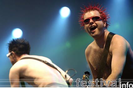 The Toy Dolls op Dauwpop 2005 foto