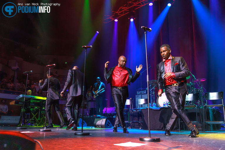 The Temptations op The Four Tops & The Temptations - 23/06 - TivoliVredenburg foto