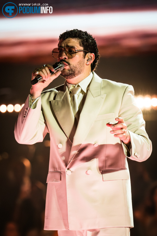 Bad Bunny op Bad Bunny - DeBÍ TiRAR MáS FOToS World Tour - 23/06 - Gelredome foto