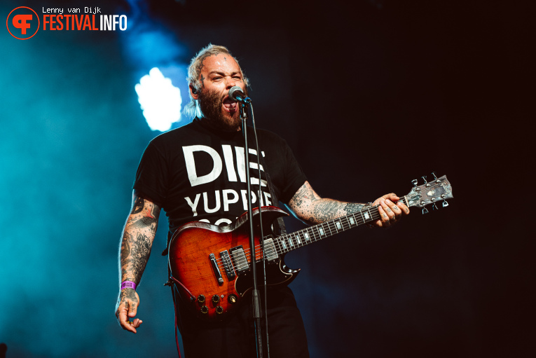 Alexisonfire op Jera On Air 2026 - Donderdag foto