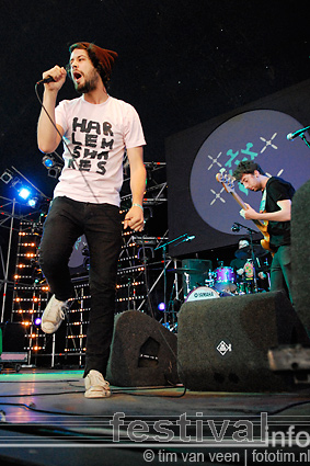 Passion Pit op Lowlands 2009 foto