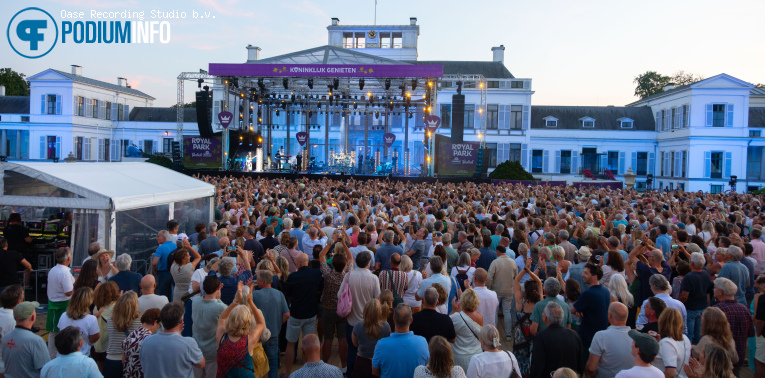 Nile Rodgers & Chic op Nile Rodgers & Chic - Royal Park Live - 09/07 - Paleis Soestdijk foto