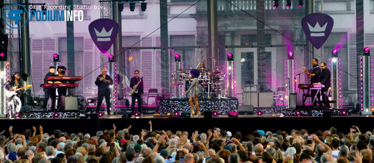 Nile Rodgers & Chic op Nile Rodgers & Chic - Royal Park Live - 09/07 - Paleis Soestdijk foto