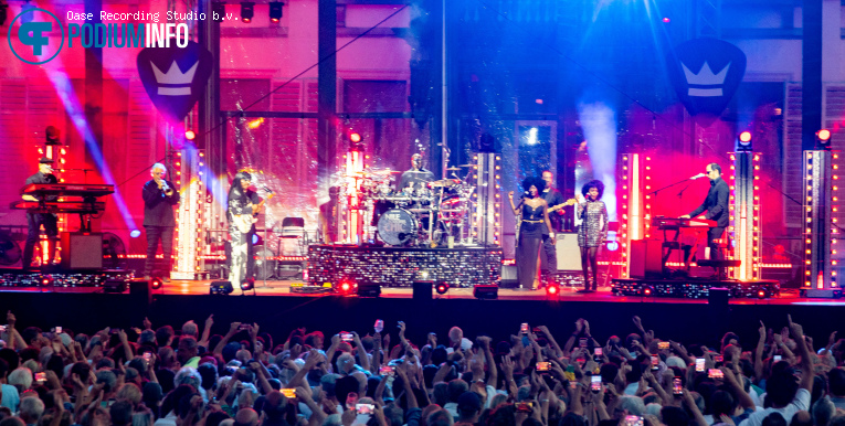 Nile Rodgers & Chic op Nile Rodgers & Chic - Royal Park Live - 09/07 - Paleis Soestdijk foto