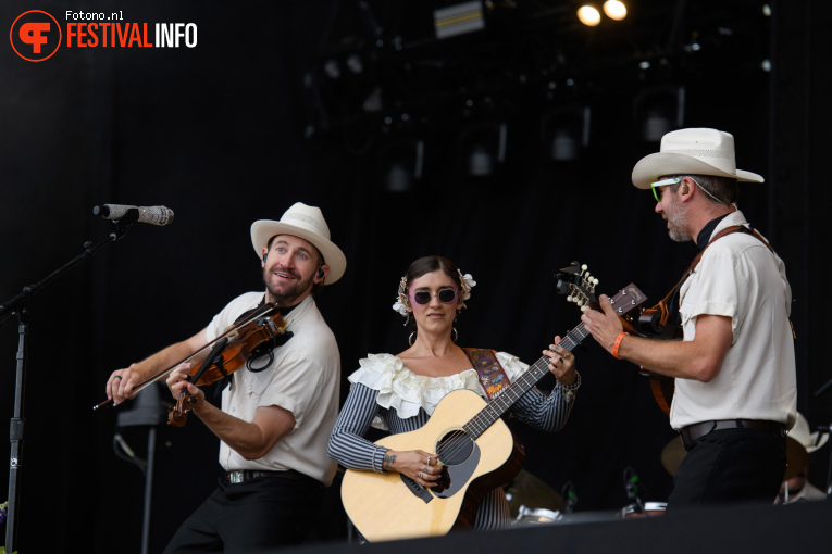 Sierra Ferrell op Down the Rabbit Hole 2026 - zaterdag foto