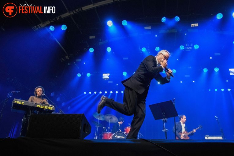 Matt Berninger op Down the Rabbit Hole 2026 - zondag foto
