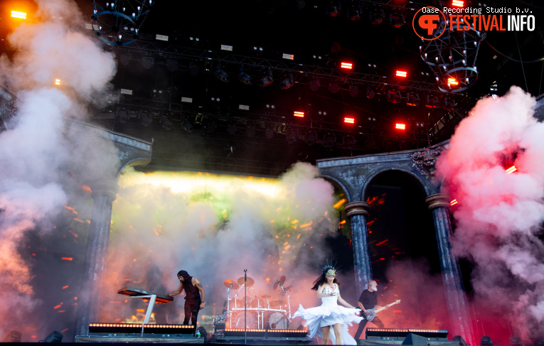 Within Temptation op Bospop 2026 - Vrijdag foto