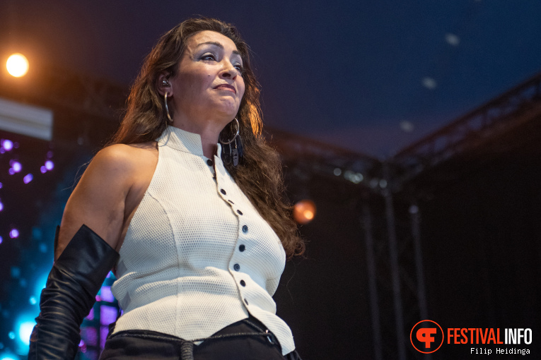 Loïs Lane op Zwarte Cross Festival 2026 - Zaterdag foto