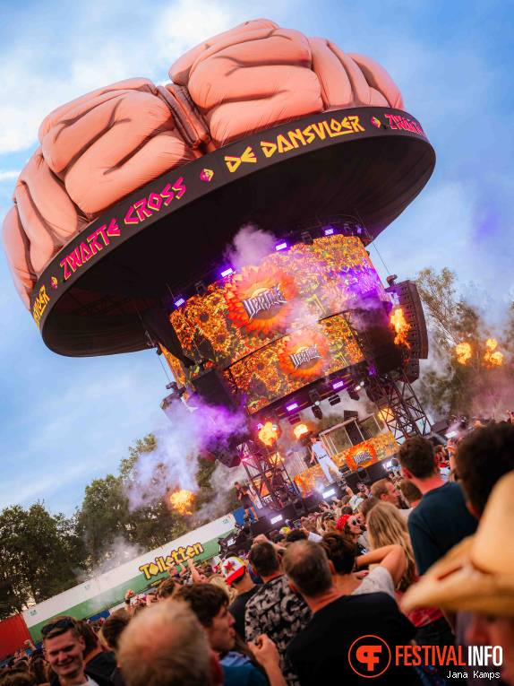 Vertile op Zwarte Cross Festival 2026 - Zondag foto