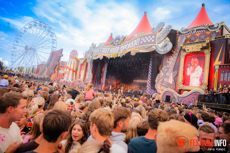 Suzan & Freek op Zwarte Cross Festival 2026 - Zondag foto