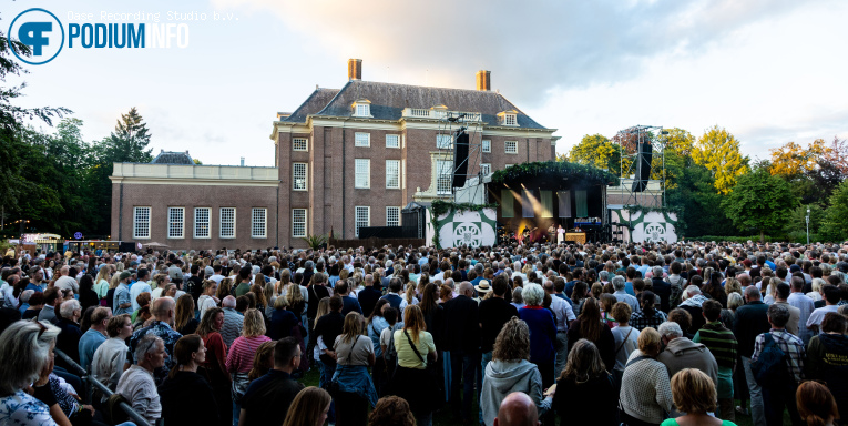 Katie Melua op Slot Zeist Live: Katie Melua - 08/07 - Slot Zeist foto