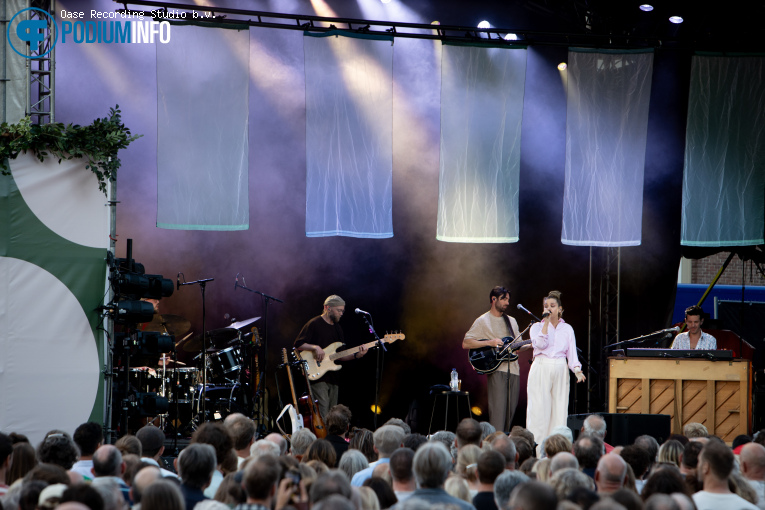 Katie Melua op Slot Zeist Live: Katie Melua - 08/07 - Slot Zeist foto