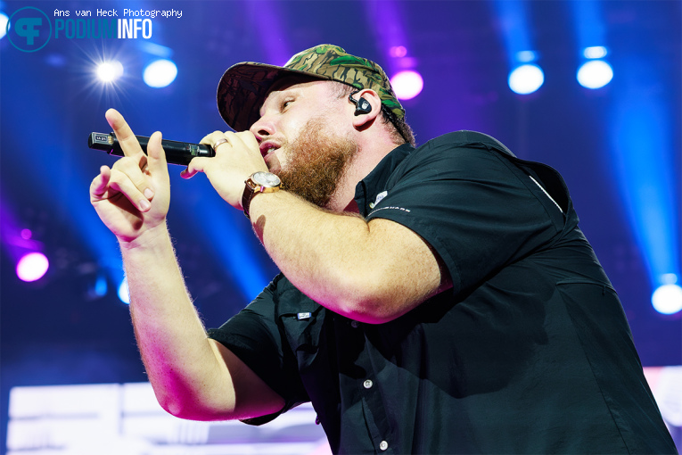 Luke Combs op Luke Combs -  My Kinda Saturday Night Tour - 11/07 - Johan Cruijff ArenA foto