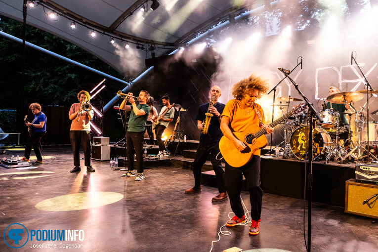 Diggy Dex op Diggy Dex - 18/07 - Zuiderparktheater foto