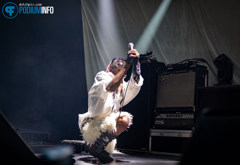 Ho99o9 op Amenra - 18/07 - Paradiso foto