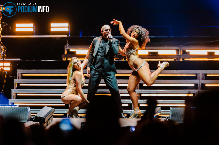 Pitbull op Pitbull - I'm Back - 15/07 - Gelredome foto