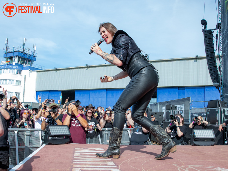 Floor Jansen op M'era Luna 2026 foto