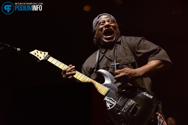Body Count feat. Ice-T op Body Count ft. Ice-T - 08/08 - 013 foto