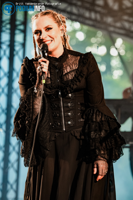 Eivør op Eivør - 11/08 - Openluchttheater De Goffert foto