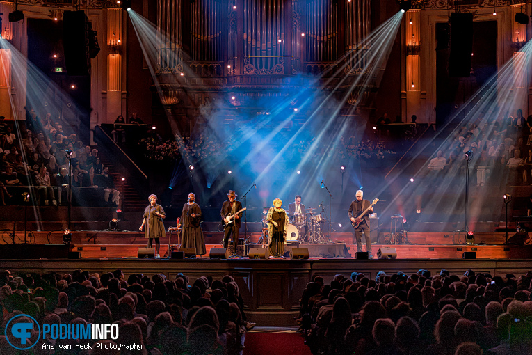 Mavis Staples op Mavis Staples - 10/08 - Concertgebouw foto