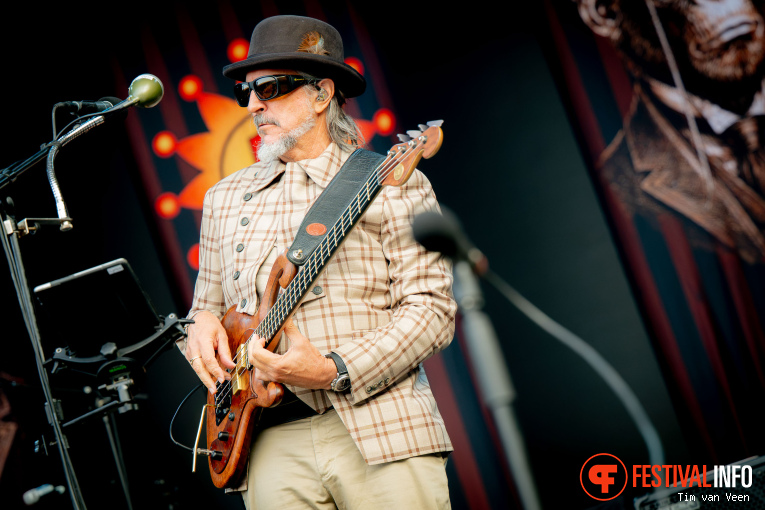 Primus op Dynamo MetalFest 2026 - Zaterdag foto
