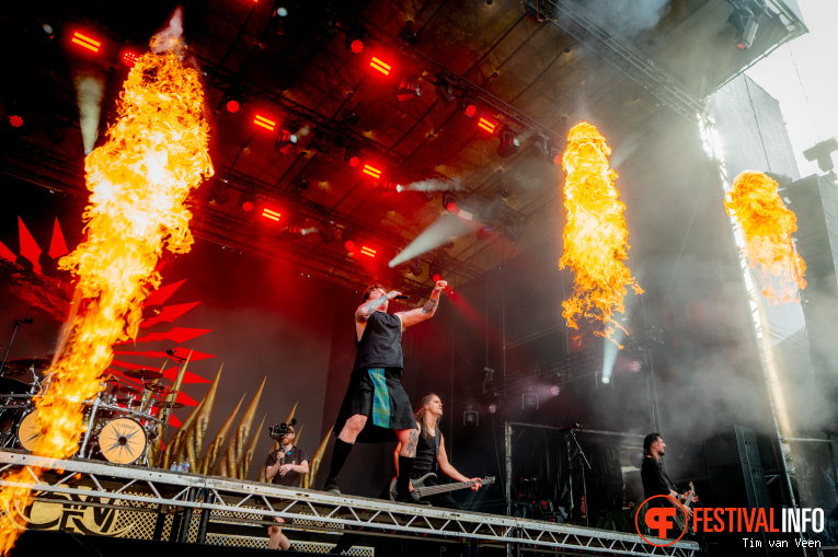 Bleed From Within op Dynamo MetalFest 2026 - Zaterdag foto