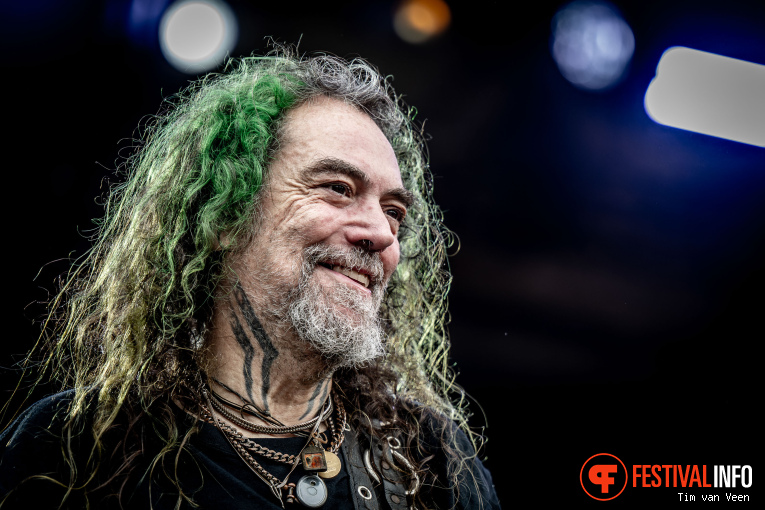 Soulfly op Dynamo MetalFest 2026 - Zondag foto