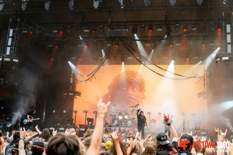 Testament op Dynamo MetalFest 2026 - Zondag foto