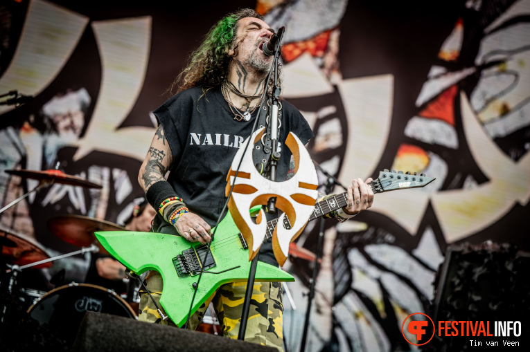 Soulfly op Dynamo MetalFest 2026 - Zondag foto