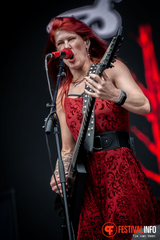 Kittie op Dynamo MetalFest 2026 - Zondag foto