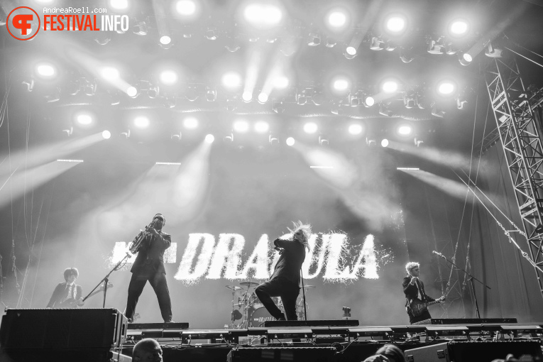 Kim Dracula op Sziget 2026 - Dinsdag foto