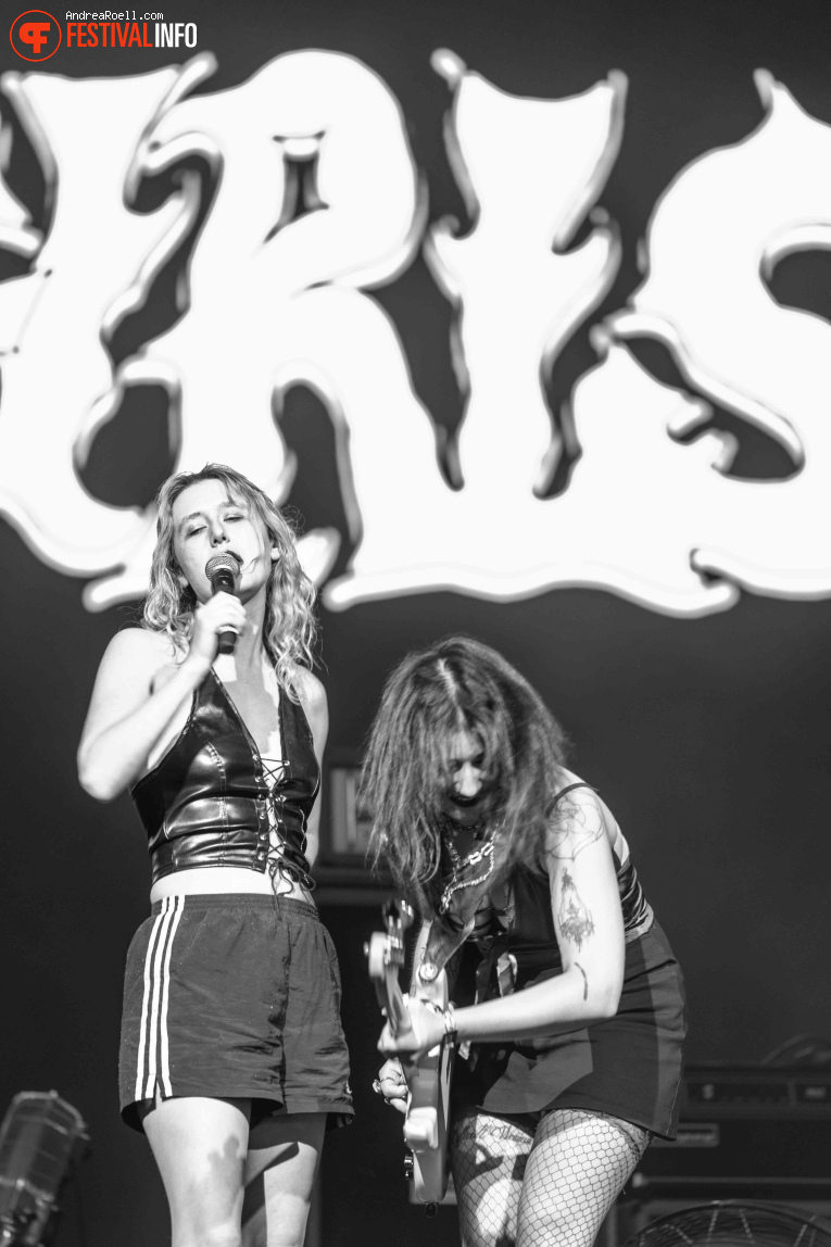 Lambrini Girls op Sziget 2026 - Dinsdag foto