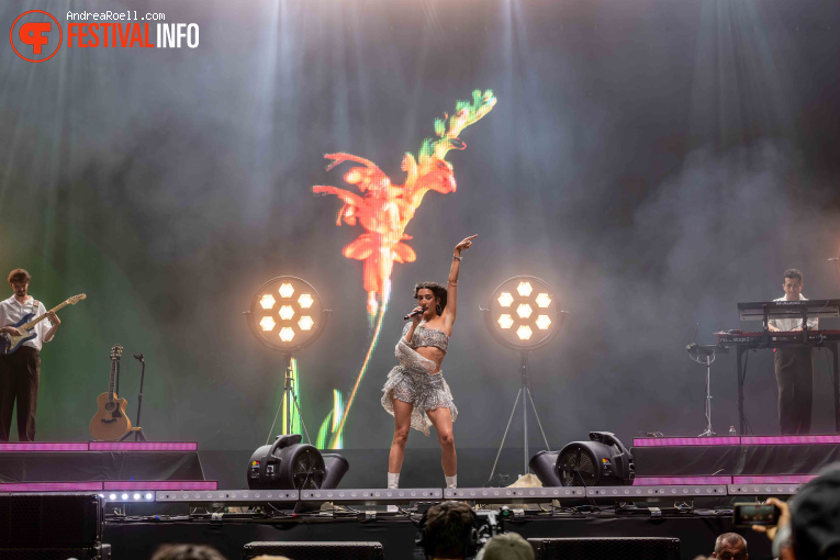 Naïka op Sziget 2026 - Vrijdag foto