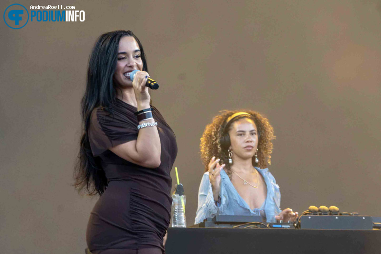 Jorja Smith op Sziget 2026 - Zaterdag foto