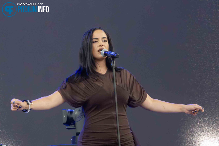Jorja Smith op Sziget 2026 - Zaterdag foto