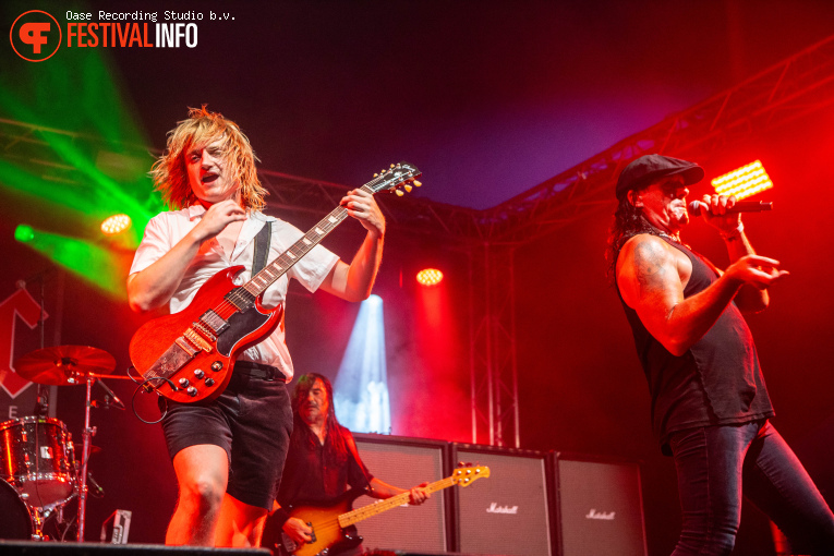 AC in DC op Zeeltje Rock 2026 foto