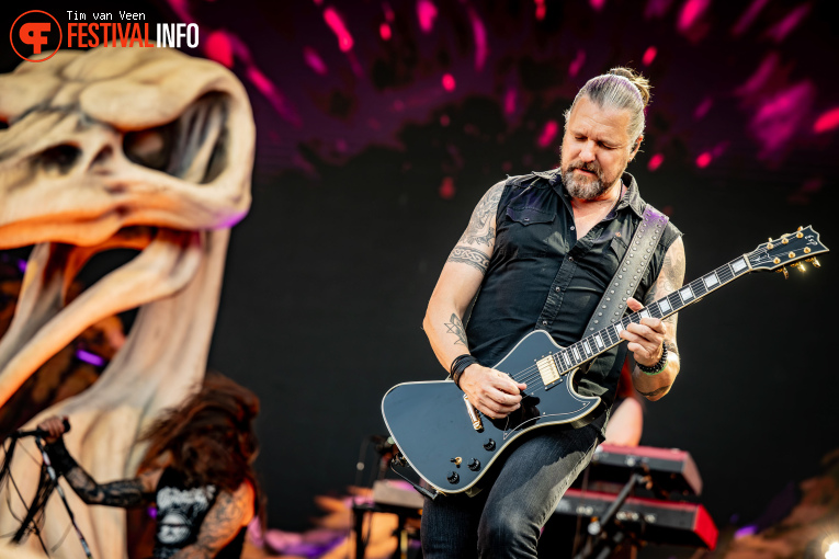 Amorphis op Dynamo MetalFest 2026 - Vrijdag foto