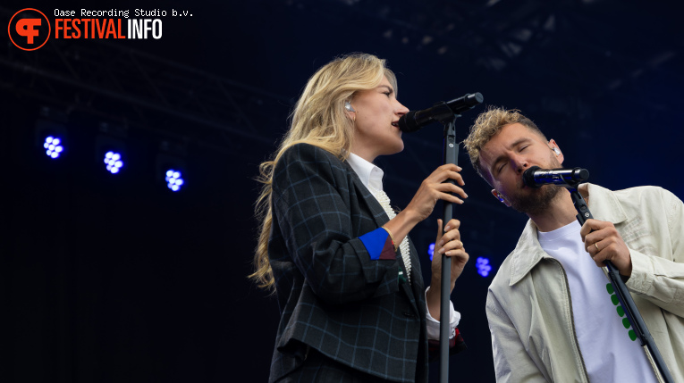 Suzan & Freek op Huntenpop 2026 foto