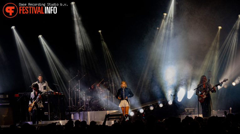 Pommelien Thijs op Huntenpop 2026 foto