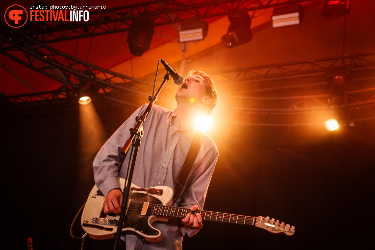 Dove Ellis op Lowlands 2026 - Vrijdag foto