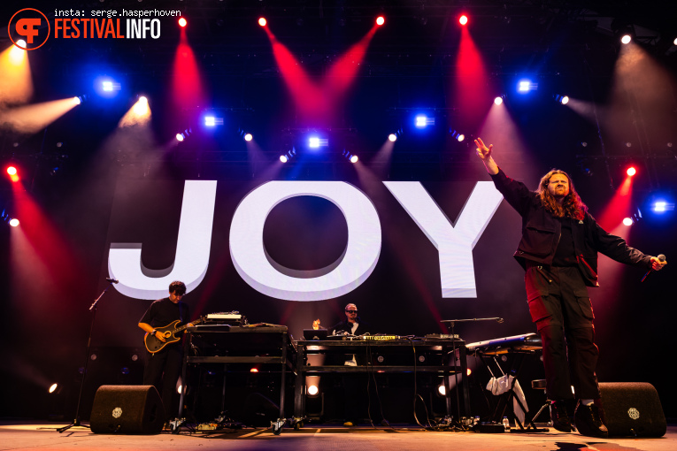 Joy Anonymous op Lowlands 2026 - Vrijdag foto
