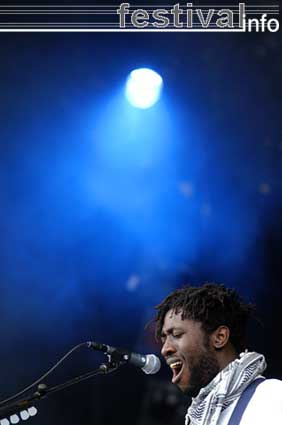 Bloc Party op Pinkpop 2005 foto