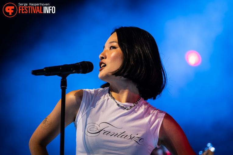 Chloe Qisha op Lowlands 2026 - Zaterdag foto