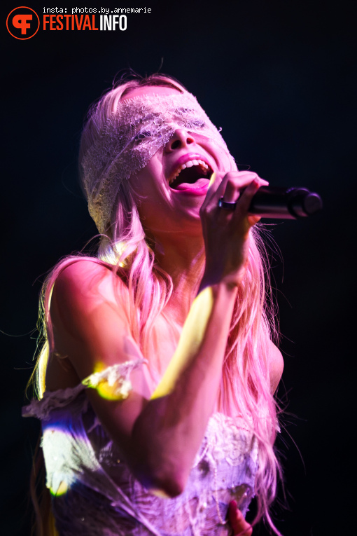Erin LeCount op Lowlands 2026 - Zondag foto