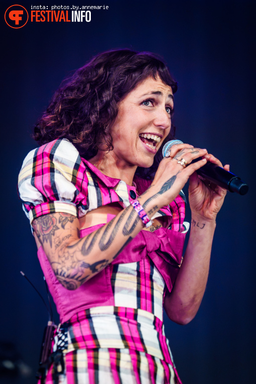 Sophie Straat op Lowlands 2026 - Zondag foto