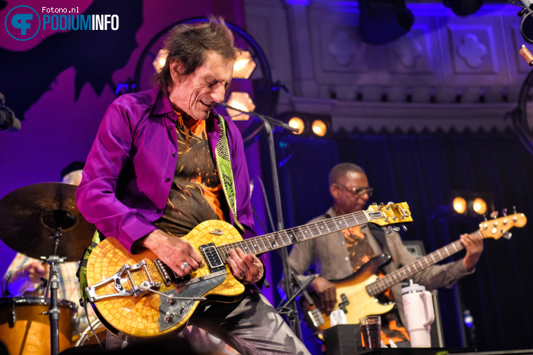 Ronnie Wood and his band op Ronnie Wood and his band - 08/09 - Paradiso foto