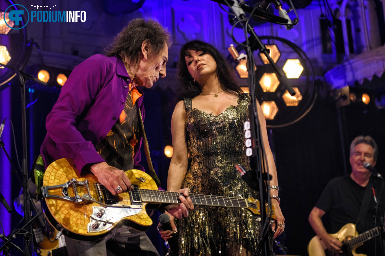 Ronnie Wood and his band op Ronnie Wood and his band - 08/09 - Paradiso foto